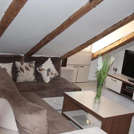 Apartament Podgorica Exteriör bild