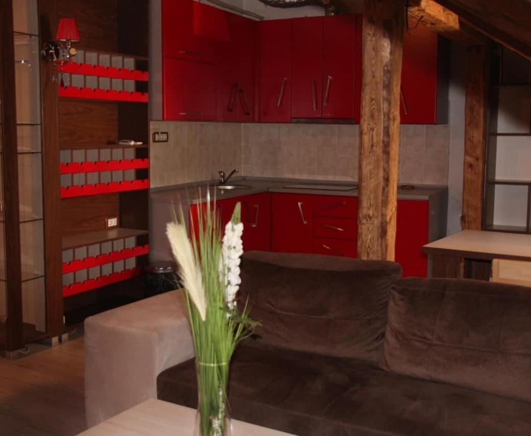 Apartament Podgorica Exteriör bild